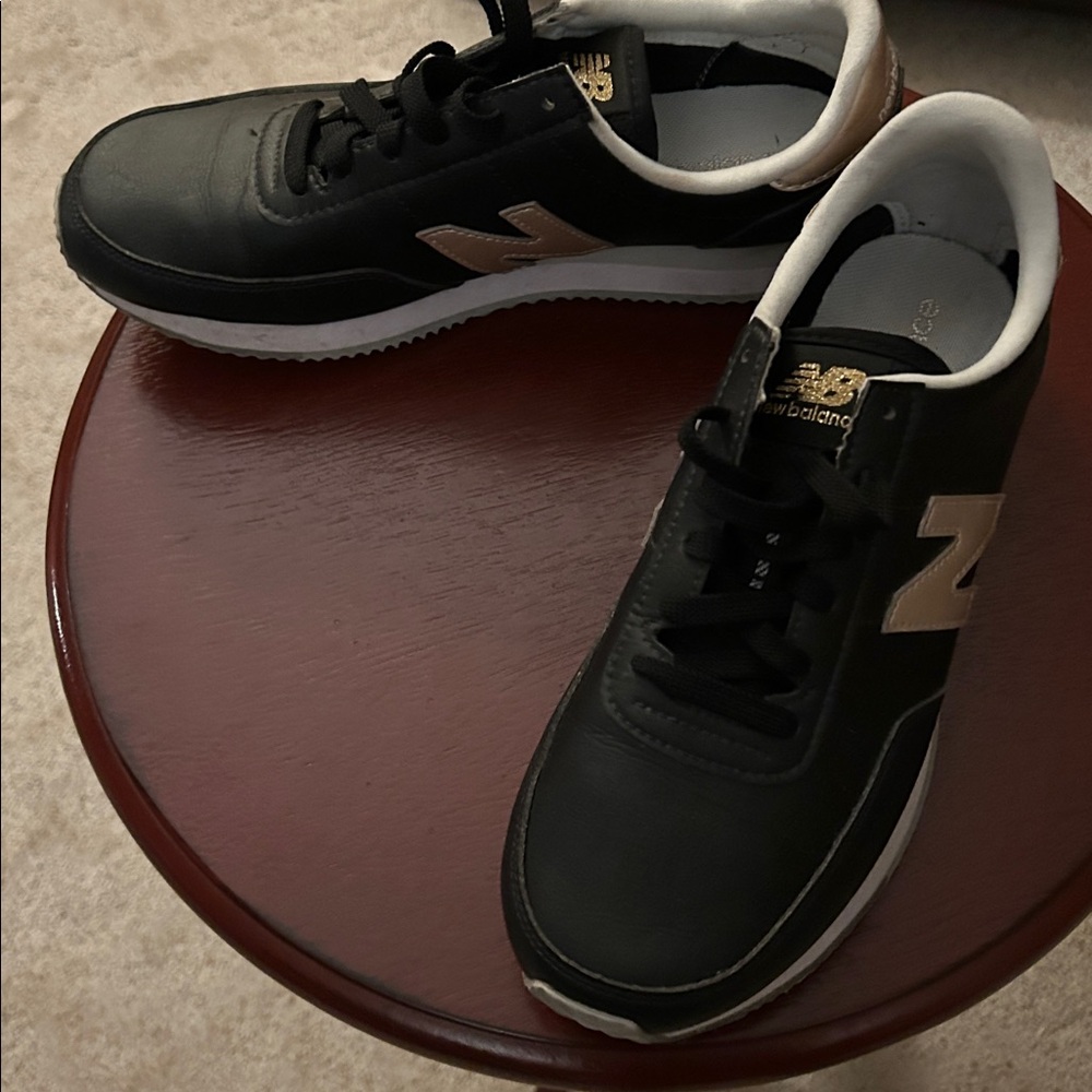 New Balance Black and Gold Sneakers WL720MC1